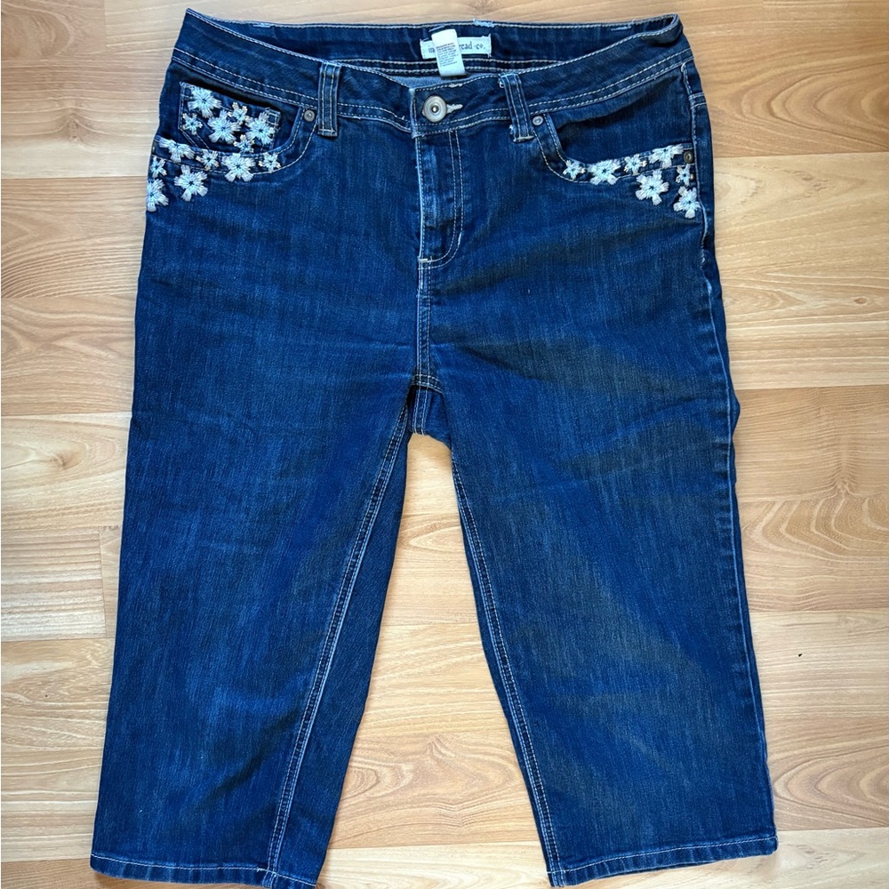 Women's Blue Denim Capris with Floral Embroidery